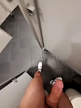 Snapshot of sevvvvsevvvv1 chatting on March 23, 2026, 6:34 pm sevvvvsevvvv1 online show from March 23, 2026, 6:34 pm