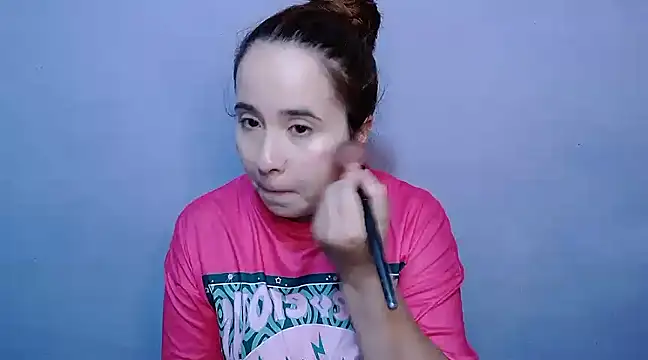 SubLayla01 online show from January 13, 2025, 5:12 pm