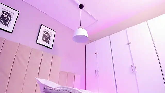 April bowie online show from March 12, 2025, 6:22 pm