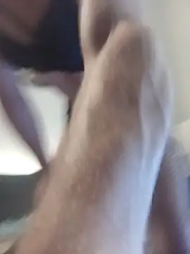 Snapshot of Kamien32 chatting on December 3, 2025, 8:34 am Kamien32 online show from December 3, 2025, 8:34 am