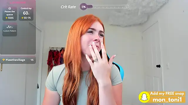 Snapshot of aus_queen chatting on February 23, 2025, 12:51 am aus queen online show from February 23, 2025, 12:51 am