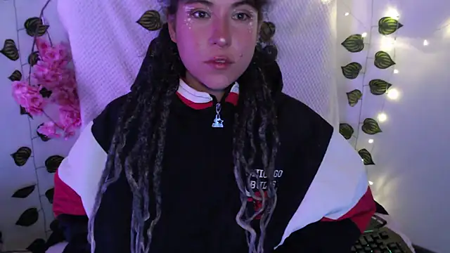 Hellen dumont online show from October 8, 2025, 3:37 am