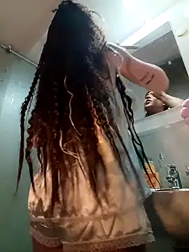 Hellen dumont online show from October 10, 2025, 12:31 am