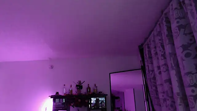 Hellen dumont online show from December 2, 2025, 2:50 am