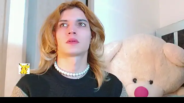 Snapshot of honey_skin chatting on February 10, 2025, 8:31 pm honey skin online show from February 10, 2025, 8:31 pm