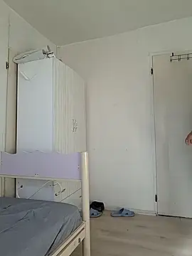 Snapshot of forfuntr chatting on September 17, 2025, 12:51 pm forfuntr online show from September 17, 2025, 12:51 pm