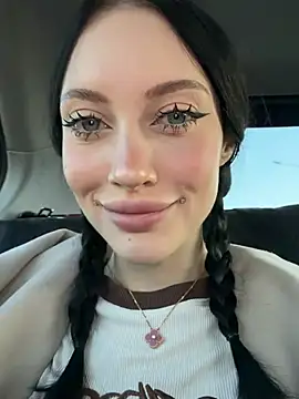 Melissa crazy online show from April 8, 2026, 4:29 pm