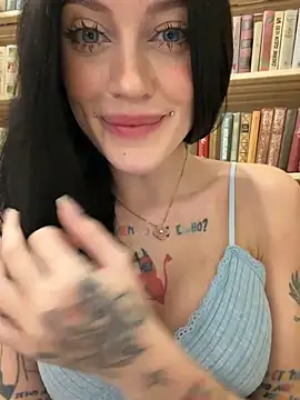 Melissa crazy online show from April 17, 2026, 7:28 pm