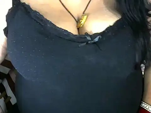 dramebaz queen online show from November 19, 2025, 7:36 pm