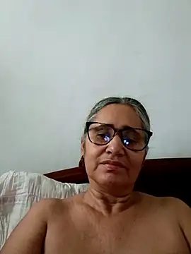 Snapshot of _candi chatting on February 28, 2026, 11:33 am candi online show from February 28, 2026, 11:33 am