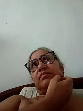 Snapshot of _candi chatting on March 29, 2026, 11:54 am candi online show from March 29, 2026, 11:54 am