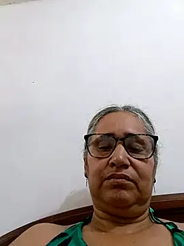 Snapshot of _candi chatting on April 15, 2026, 4:03 pm candi online show from April 15, 2026, 4:03 pm