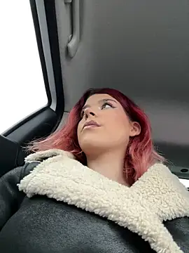 RiriRoseey online show from March 29, 2026, 8:03 am