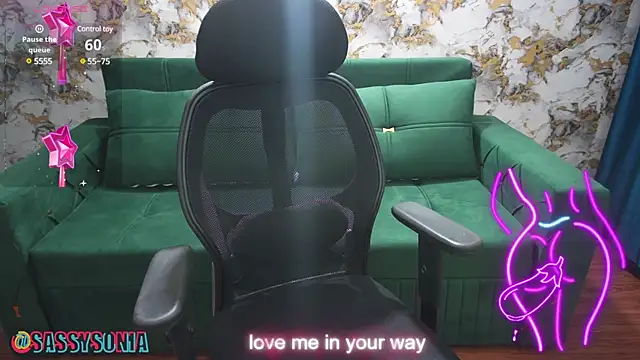 sassysonia online show from March 6, 2025, 9:58 am