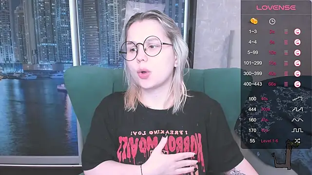 miray kuriyama123 online show from December 12, 2024, 4:21 pm