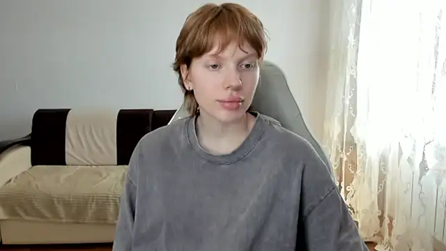 StellaDavis online show from May 20, 2026, 11:05 am