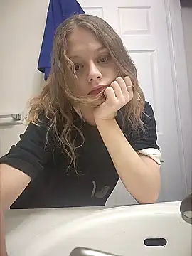 Snapshot of AriellaTaylor chatting on December 2, 2024, 6:10 pm AriellaTaylor online show from December 2, 2024, 6:10 pm