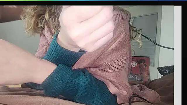 Snapshot of AriellaTaylor chatting on December 4, 2024, 12:14 pm AriellaTaylor online show from December 4, 2024, 12:14 pm