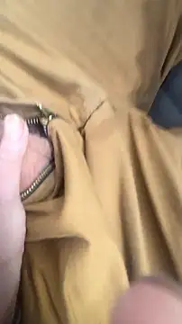 Snapshot of AriellaTaylor chatting on September 26, 2025, 4:22 pm AriellaTaylor online show from September 26, 2025, 4:22 pm