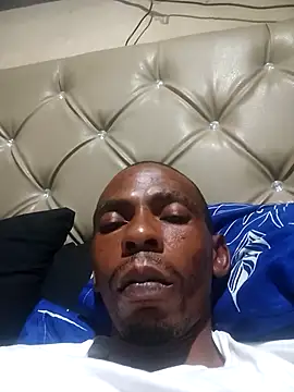 Snapshot of Dick5nn chatting on February 20, 2026, 9:37 pm Dick5nn online show from February 20, 2026, 9:37 pm