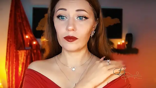 MissBeverlyMills online show from October 18, 2025, 2:58 am