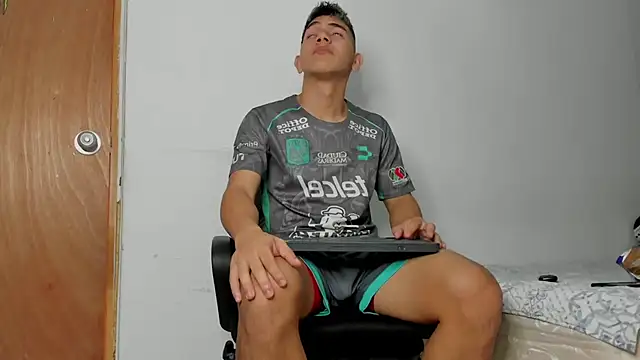 andrew rose  online show from January 17, 2026, 4:54 pm