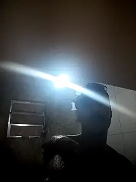 angelicosilva6 online show from February 11, 2025, 9:25 pm