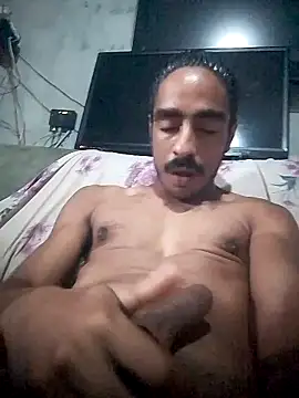 angelicosilva6 online show from February 14, 2025, 6:29 pm