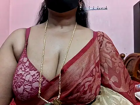Snapshot of Pallavi-sri chatting on March 10, 2026, 9:14 am Pallavi-sri online show from March 10, 2026, 9:14 am