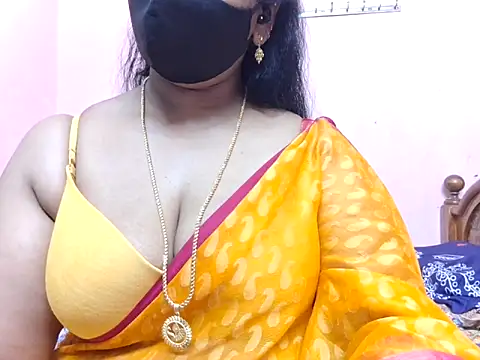 Snapshot of Pallavi-sri chatting on April 2, 2026, 6:55 am Pallavi-sri online show from April 2, 2026, 6:55 am