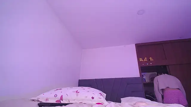 Snapshot of Yinn_Silver chatting on January 24, 2025, 1:14 pm Yinn Silver online show from January 24, 2025, 1:14 pm