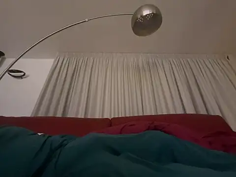 IL GINECOLOGO  online show from December 8, 2024, 6:28 pm