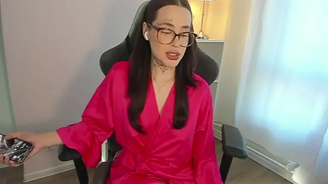 fuckdoll 18 online show from March 18, 2026, 2:09 pm