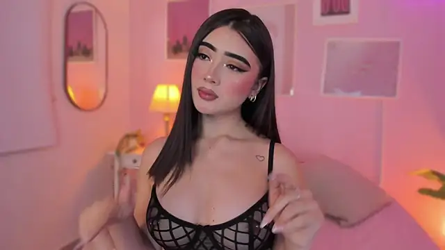 little-natt online show from December 18, 2024, 5:21 pm