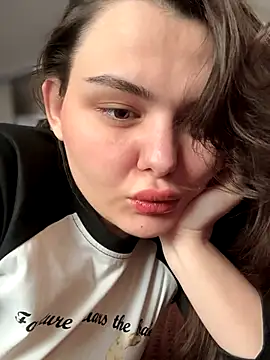 NikaMur online show from October 27, 2025, 2:26 am