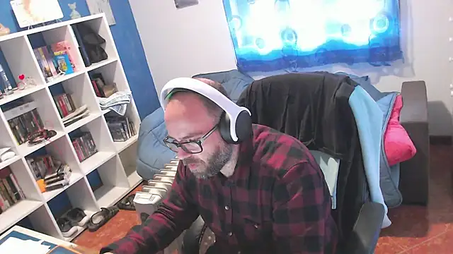 ravingr4d4 online show from March 24, 2026, 1:16 pm