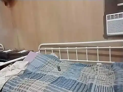 Snapshot of AlphaAlluring69 chatting on January 30, 2025, 9:04 am AlphaAlluring69 online show from January 30, 2025, 9:04 am