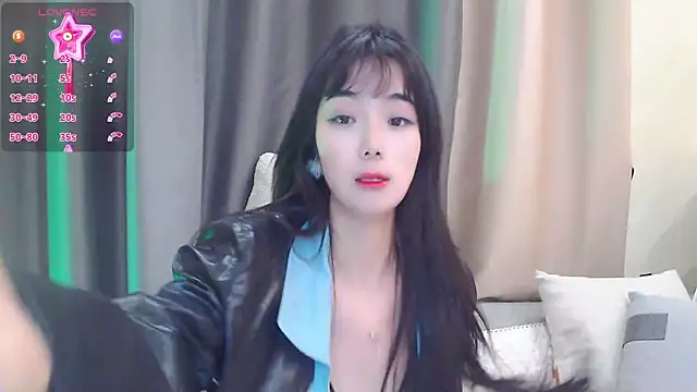 Snapshot of Duludulu_007 chatting on March 4, 2025, 1:28 pm Duludulu 007 online show from March 4, 2025, 1:28 pm