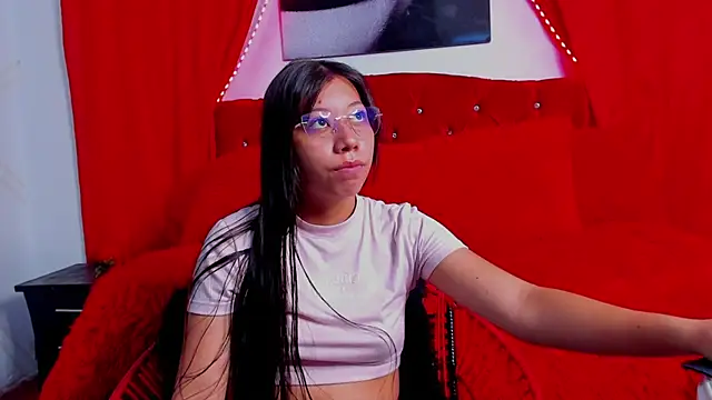 sexylaurita online show from January 24, 2025, 11:59 am