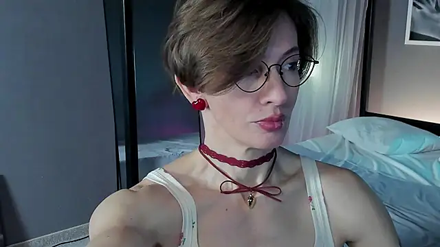 Dorothy Meyer online show from February 9, 2026, 1:31 am