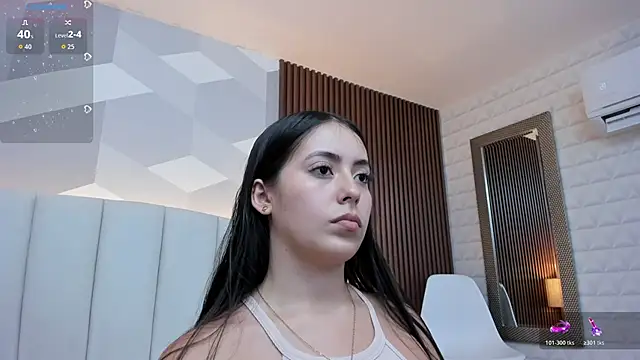 Julietasantos   online show from November 6, 2025, 6:20 pm