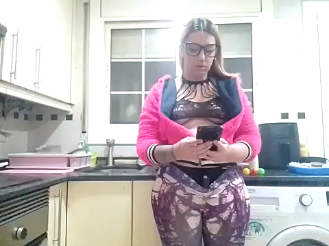 Dakota Blonde08 online show from November 8, 2025, 8:07 pm