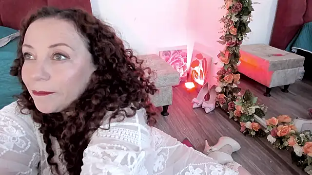 Snapshot of pamela_bell chatting on September 22, 2025, 2:41 pm pamela bell online show from September 22, 2025, 2:41 pm