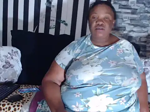 BigHotMatureXx online show from February 7, 2026, 10:08 am