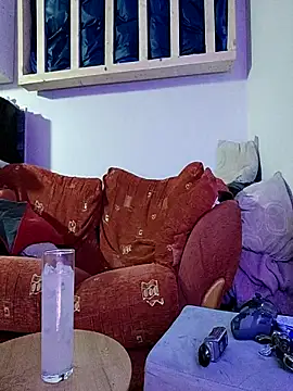 irishtommy1986 online show from October 25, 2025, 10:48 pm