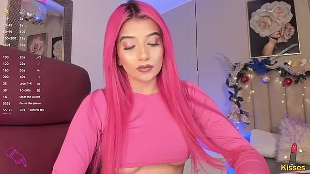 Snapshot of Emma_Thompsson chatting on December 7, 2024, 3:14 am Emma Thompsson online show from December 7, 2024, 3:14 am
