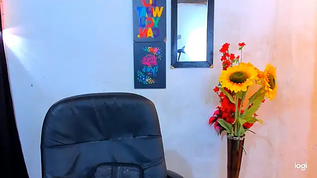 juanblakbigcock online show from January 19, 2026, 3:38 pm