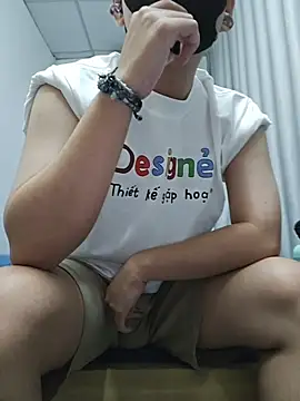 xboyvn9 online show from September 20, 2025, 2:29 pm