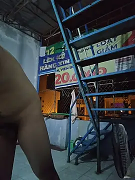 xboyvn9 online show from February 5, 2026, 4:00 pm