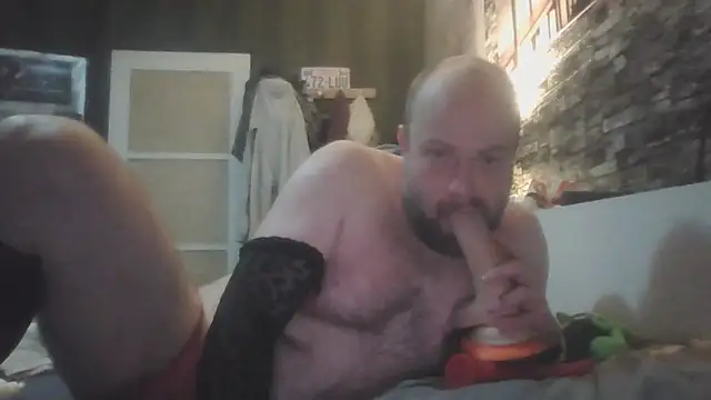 Prehistorixxx2686 online show from February 4, 2026, 9:20 pm